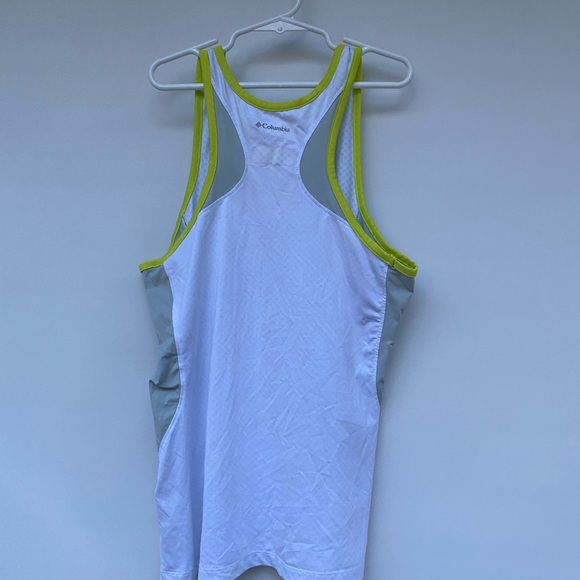 Columbia Sweat Activated cooling Tank - size S - Picture 2 of 3